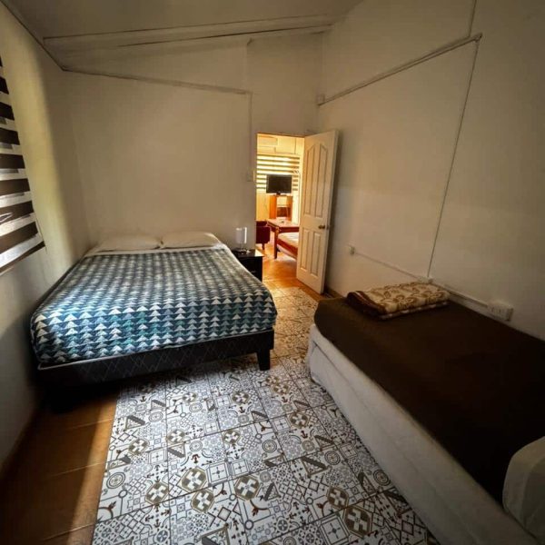 CABAÑA 6 HABITACION CAMAS